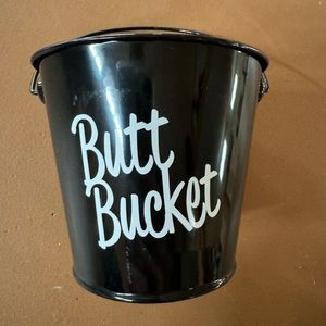 6 Wedding Cigarette Butt Buckets